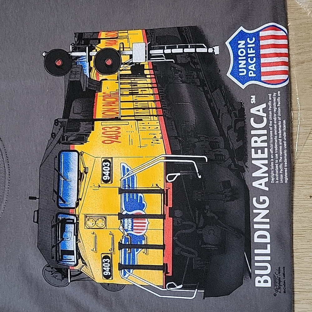 Union Pacific tee (new)